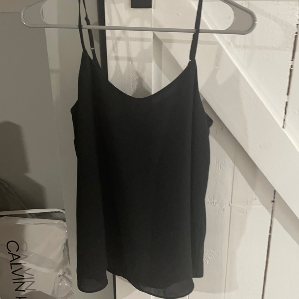 Black flowy tank
